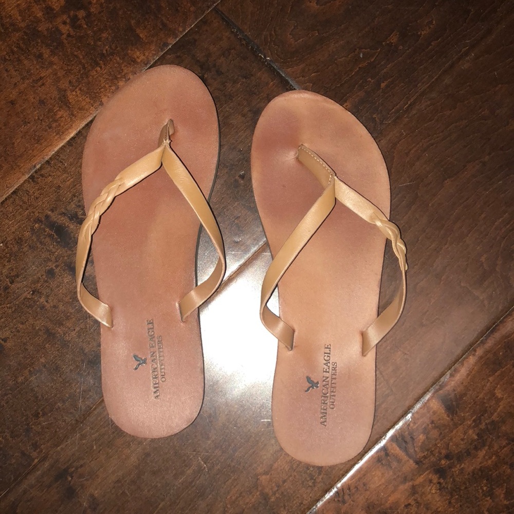 American eagle flip flops